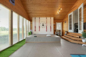 NEW! Enjoy Yoga Classes! Private 2 BR Suite w Netflix & Banff Pass! Near Championship Golf Course!